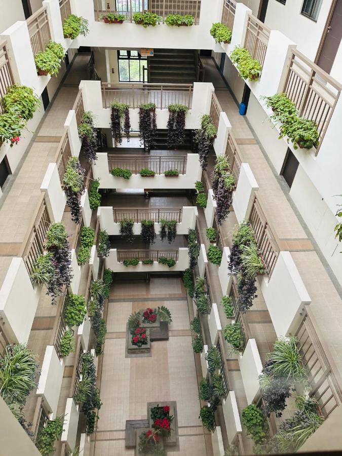 Apartament Near Johnhay Minesview Fast Wi-Fi Netflix Balcony Baguio City Zewnętrze zdjęcie